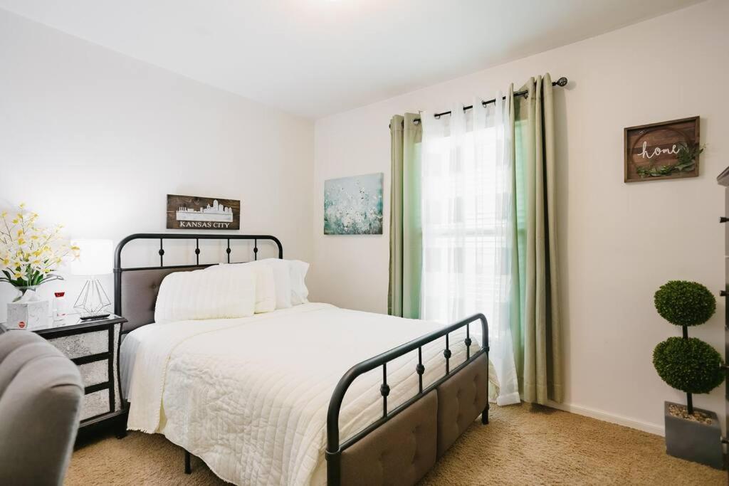 Becky & Marvels 420 Stay - Private Room Kansas City Eksteriør billede